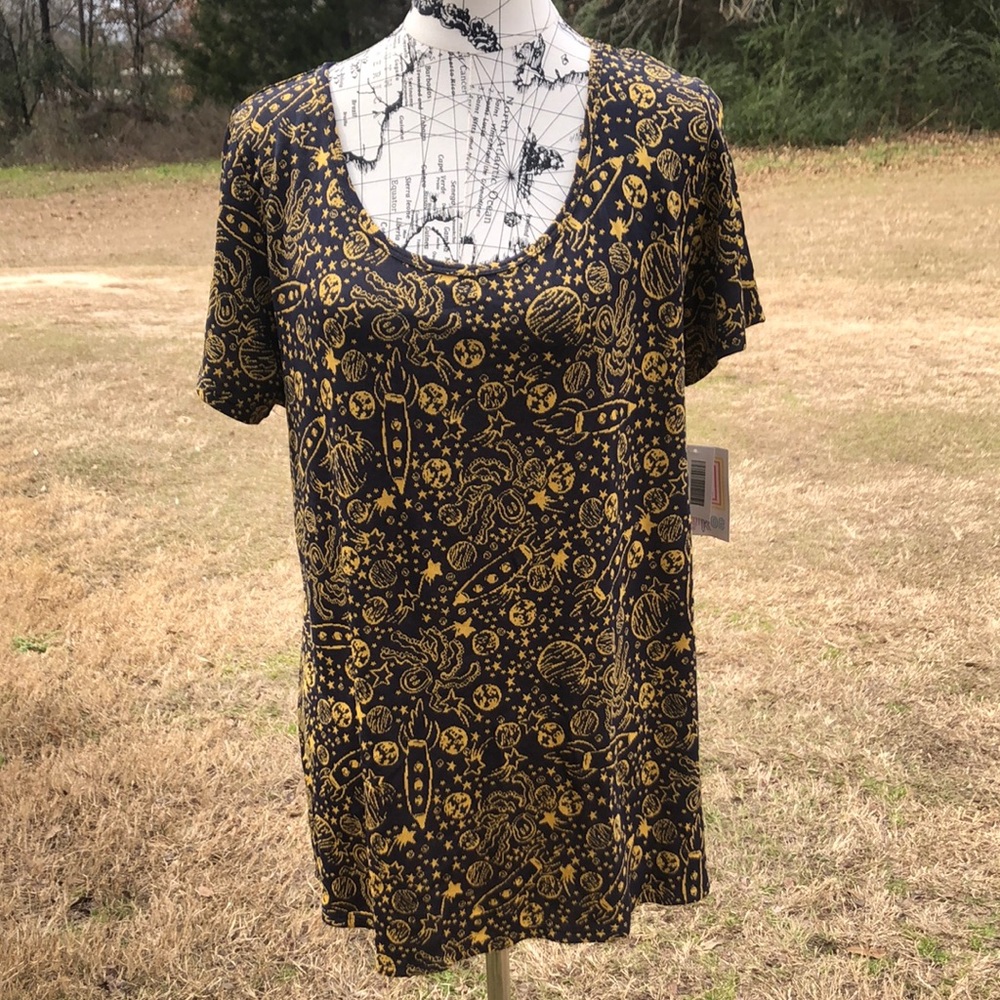 NWT Lularoe Classic Tee 2XL Space Print